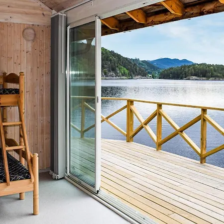 Stunning In With View Holiday home